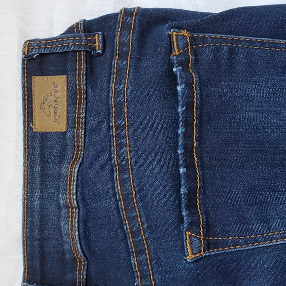 Ladies Jordache Jeans. Highrise Ankle Skinny. Size 8. Never worn - Picture 3 of 5